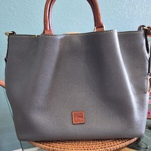 Dooney & Bourke Pebbled Grain Leather Barlow Satchel Charcoal Tote. Like New!